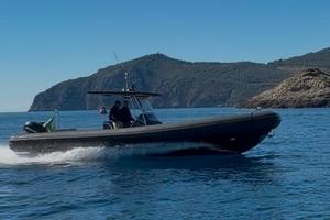 Seawater Phantom 300 con 2 Mercury Verado 350