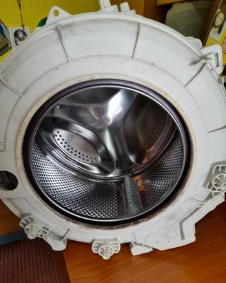 GRUPPO VASCA E TAMBURO LAVATRICE INDESIT IWC 6106