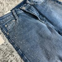 Jeans con strass