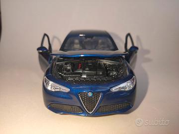 Alfa Romeo Giulia 1/24 Burago Bburago Perfetta