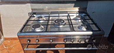 cucina Smeg da 90 cm . 