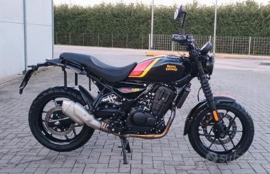 Royal Enfield Guerrilla 450 Playa Black km8800 '25