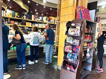 Bar torrefazione enoteca zona prenestina