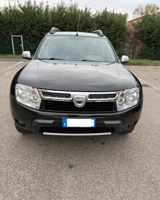 Dacia Duster 1.6 - NEOPATENTATI - 12 MESI DI GARAN