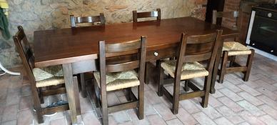 tavolo legno massiccio con 6 sedie in paglia