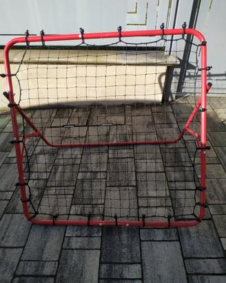 Rete da rimbalzo per palleggi.