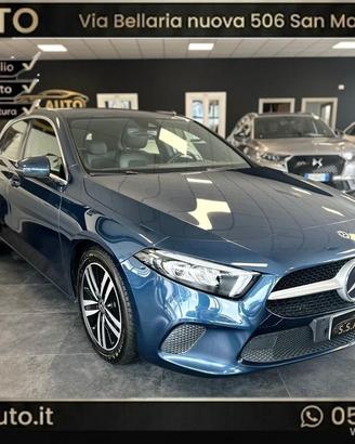 MERCEDES-BENZ A 180 d Automatic Premium