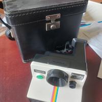 Polaroid 1000 con custodia