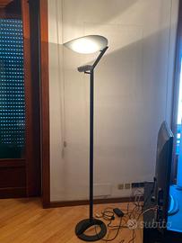 Piantana Artemide Zen