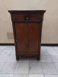 Comodino antico Luigi Filippo in noce massello