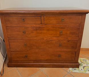 Cassettiera in legno