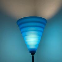 Lampada da terra vintage nera e blu di Ikea