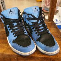 Jordan 1 mid university blu