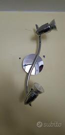2 applique con due lampadine a led