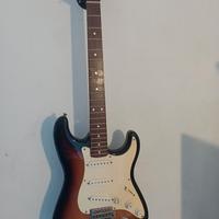 Fender squire strat 2001