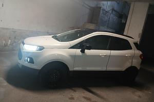 Ford ecosport  S 1.5tdci  titanium pack