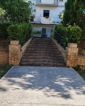 208 Appartamento con garage Penne