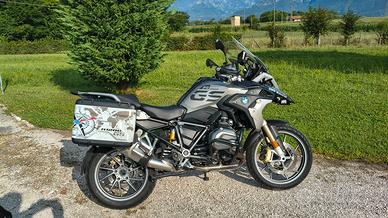 gs 1200 exclusive  full optional 