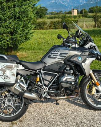 gs 1200 exclusive  full optional 