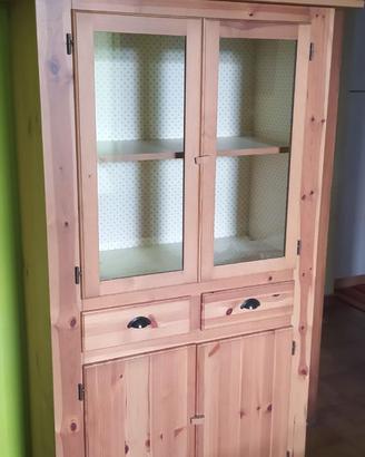 Vetrina in legno di pino massello, stile tirolese