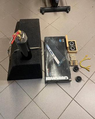 Amplificatore Monacor