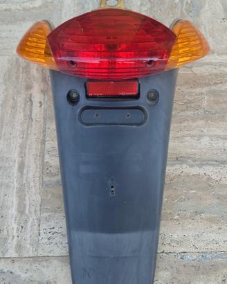 Fanale posteriore HONDA @150 2004