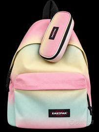 Zaino Eastpak con astuccio abbinato ovale single 