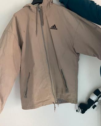 Giacca Adidas con cappuccio