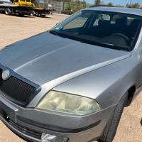 RICAMBI SKODA OCTAVIA SW 1.6 BENZINA ANNO:2007