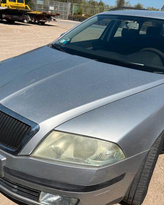 RICAMBI SKODA OCTAVIA SW 1.6 BENZINA ANNO:2007