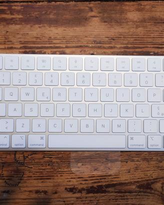 Apple Magic Keyboard