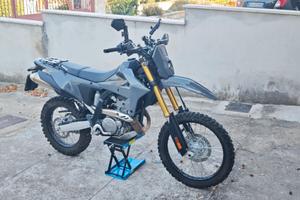 Suzuki DR-Z4S 2026 5.200Km