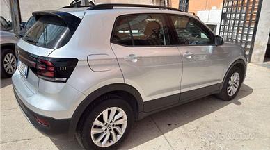 volkswagen t-cross 2021