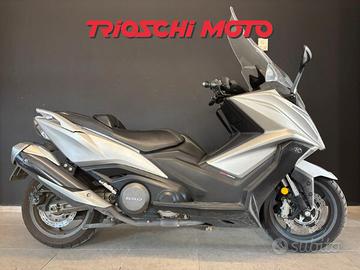 Kymco AK 550