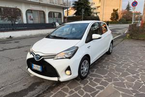 Toyota Yaris 1.5 Hybrid 5 porte Active
