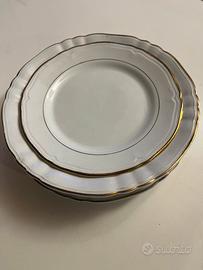 Servizio piatti vintage
