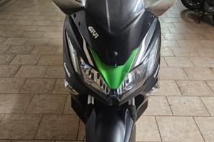 Kawasaki J300 - 2015
