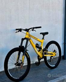 Commencal Supreme 8 10° anniversario