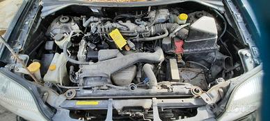 NISSAN X-TRAIL 2003 - MOTORE