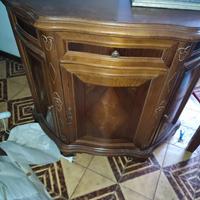Credenza massiccia di Legno -  Stile