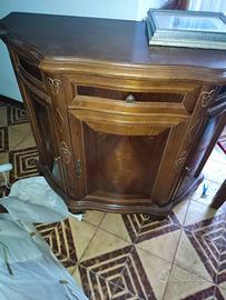 Credenza massiccia di Legno -  Stile