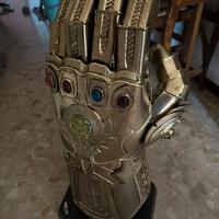 Guanto di tanos marvel