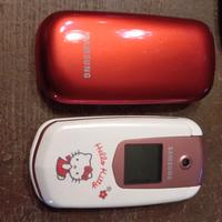 Telefoni Samsung Hello Kitty e uno rosso 