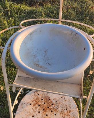 Lavabo toilette antico in ferro battuto