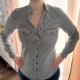 Camicia a righe bianca e nera