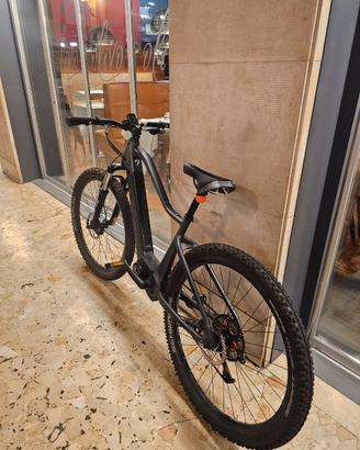 Bici e-mountain bike MBM Kairos Plus.