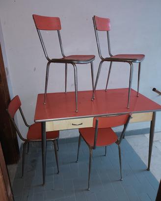 Set tavolo + sedie anni '60 in formica