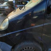 RENAULT TRAFIC 2006 - PARAFANGO SINISTRO