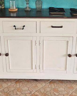 mobile in legno