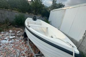 Barca lancia zirka 430